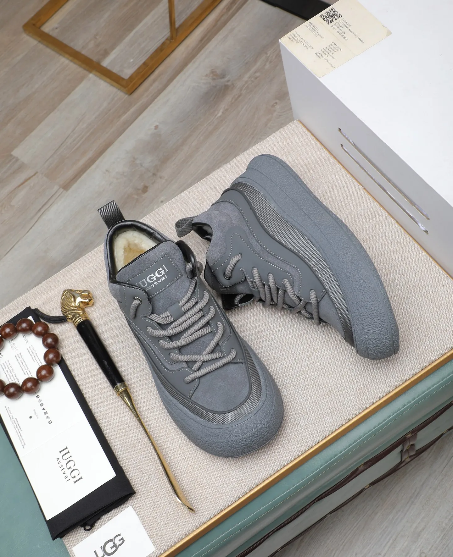 Men's shoes 💰660 IUGGI new retro presbyopia men's shoes, casual and versatile, full of high-end sense, fashionable, luxury and personalized style, joint style, retro presbyopia factor, full of handsome style, first layer suede cowhide, lining wool, rubber outsole, light and non-slip size: 39-44
